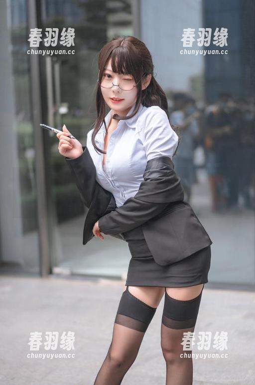 香草喵露露 无路可退的搜查官,香草喵露露写真集来啦,别看久了哦